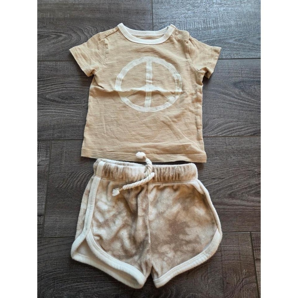 Little co baby boy outfit 6 mos